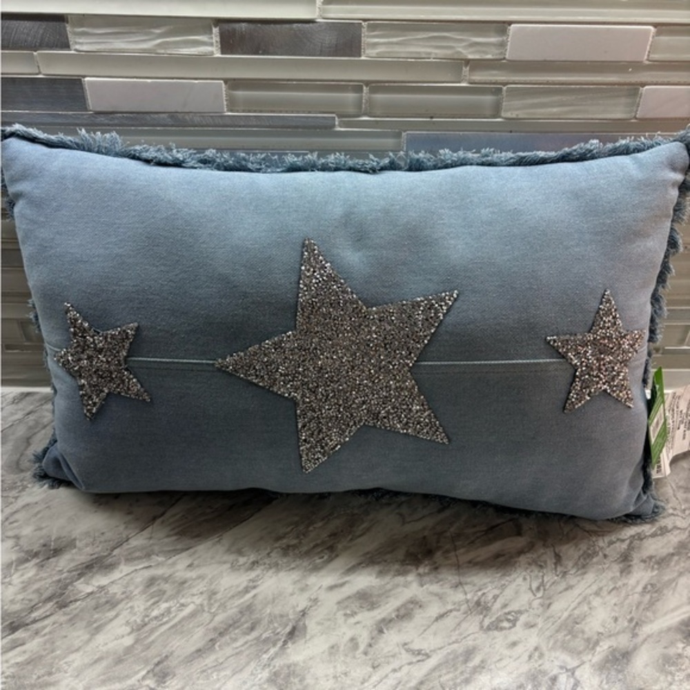 Ashland Silver Star Pillow
